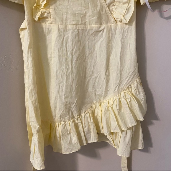 NWT Missguided Ruffle Wrap Poplin Puff Sleeve Plunging V-Neck Dress Lemon Yellow - Picture 7 of 11
